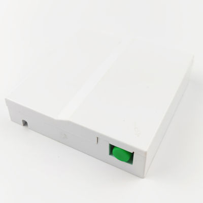 Meilleur panneau de prise en fibre optique en plastique à 1 noyau FC APC pour les performances du réseau FTTH gris
