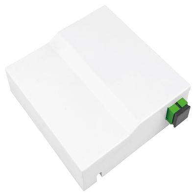 Panneau de prise en fibre optique de type connecteur SC/APC pour une transmission de données rapide et stable