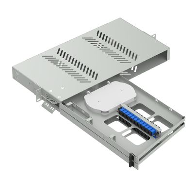 Centre de données optimal 24 ports 19 pouces type swing SC UPC panneau de patch en fibre optique sous ODF
