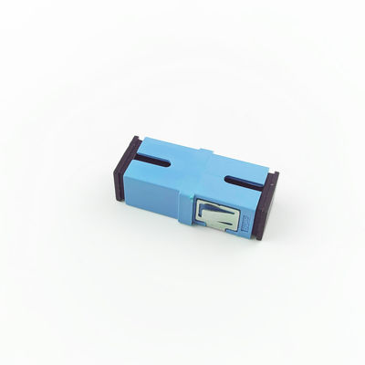1 Port PBT Matériau sans oreille coupleur simple antipoussière SC Adaptateur à fibre optique avec UPC