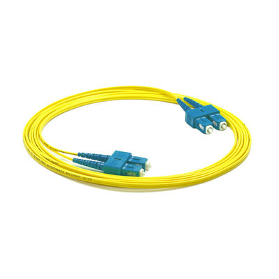 Équipement de fibre optique SC UPC Cordon de patchage en fibre optique pour la connexion à vitesse de fibre optique