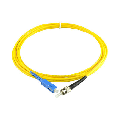 Corde à patch en fibre optique SC ST de longueur personnalisable pour les équipements de pointe