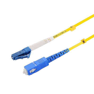 Connexion à fibre optique Cordes de patch à fibre optique SC UPC LC UPC avec 5