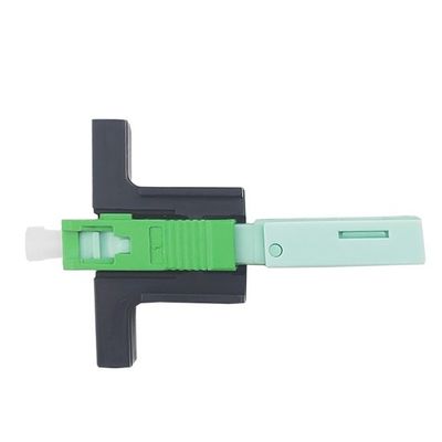Connecteur rapide en fibre optique UPC poli pour l'assemblage de câbles FTTH