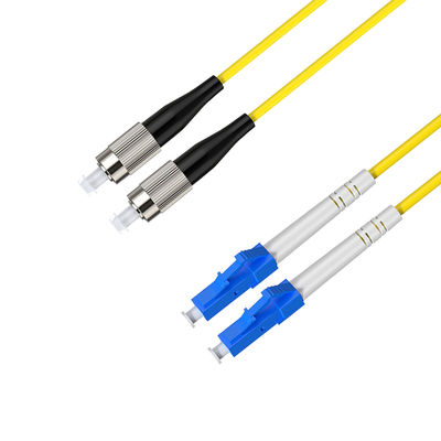 Cordon à fibre optique LC ST de longueur personnalisable pour FTTH