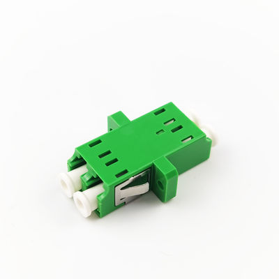Fonction d'adaptateur à fibre optique à oreille verte A LC APC pour la connexion à fibre optique