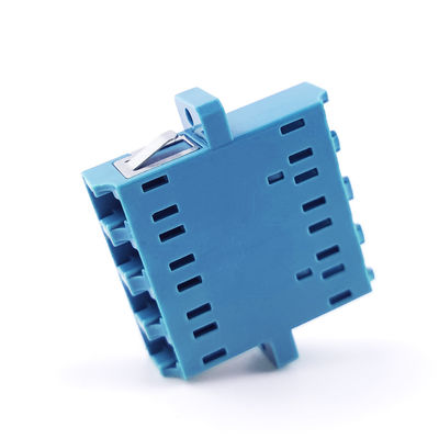 Améliorez les performances de votre réseau avec l'adaptateur en fibre optique PBT LC/UPC de Eared Square