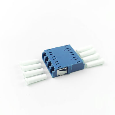 Solution FTTH économe en espace Standard Flange sans oreille Carré LC UPC Adaptateur de fibre optique
