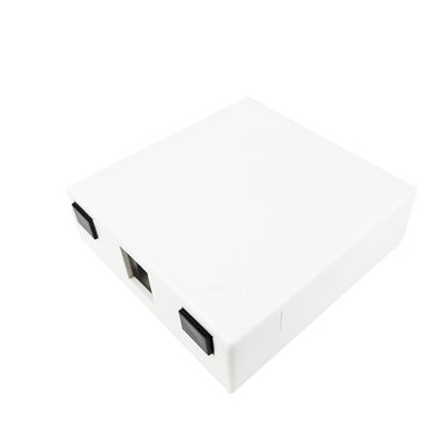 Réseau de panneaux de prise de fibre optique en plastique pour les installations intérieures FTTH