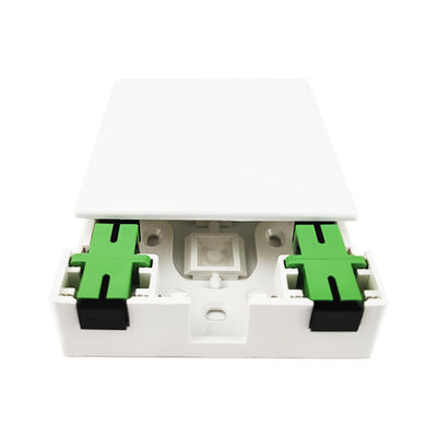 Réseau de panneaux de prise de fibre optique en plastique pour les installations intérieures FTTH