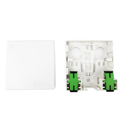 Réseau de panneaux de prise de fibre optique en plastique pour les installations intérieures FTTH