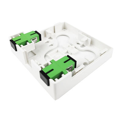 Réseau de panneaux de prise de fibre optique en plastique pour les installations intérieures FTTH