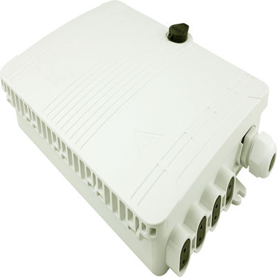 Boîte de distribution en fibre optique montée sur pôle mural pour réseau FTTH IP65 extérieur 8 cœurs