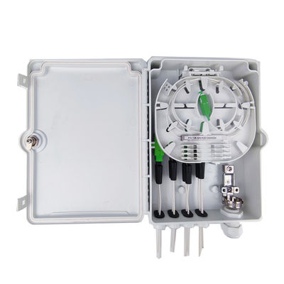 Boîte de distribution en fibre optique montée sur pôle mural pour réseau FTTH IP65 extérieur 8 cœurs
