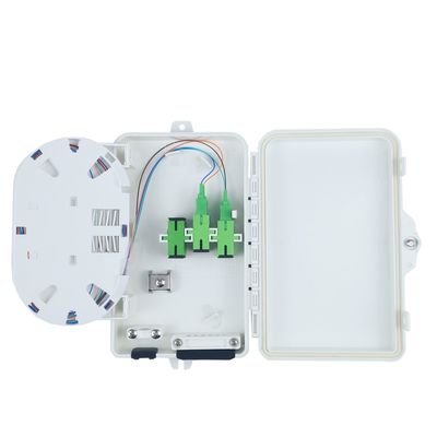 Boîte à bornes en fibre optique IP68 extérieure à 6 cœurs Boîte de distribution imperméable à l'eau pour réseau FTTX