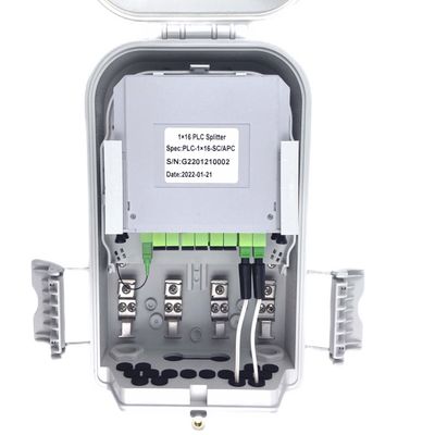 16 ports FTTH boîtes de terminaison en fibre optique IP65