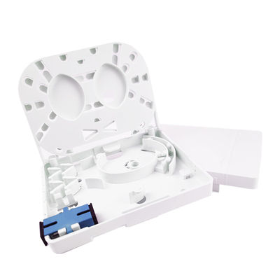 Caractéristique du réseau FTTH Utilisé 2 cœurs UPC Plastique en fibre optique Faceplate Socket Panel à l'intérieur