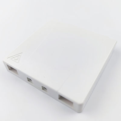 114*85*21mm FC/UPC Panneau de prise de fibre optique en plastique pour réseau FTTH intérieur