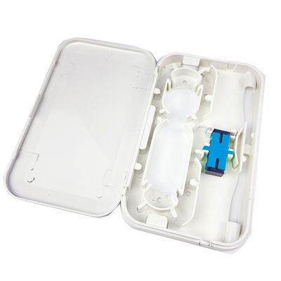 Applications de réseau FTTH Panneau de prise de fibre optique en plastique pour intérieur blanc