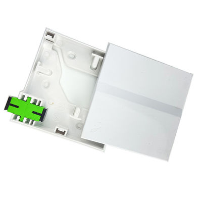 Panneau de prise en fibre optique de type connecteur SC/APC pour une transmission de données rapide et stable
