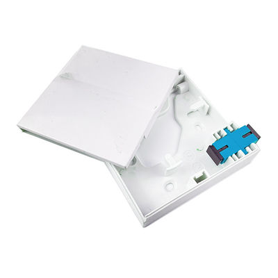 5 SC UPC 1 Panneau de connexion de la plaque de face en fibre optique en plastique à noyau pour réseau durable