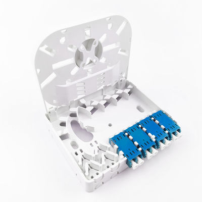 102*81*30mm LC/UPC Plastique en fibre optique Panneau de prise pour réseau FTTH intérieur