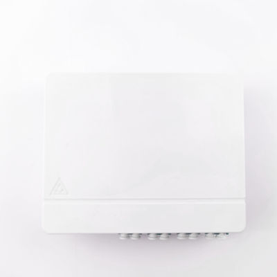 102*81*30mm LC/UPC Plastique en fibre optique Panneau de prise pour réseau FTTH intérieur