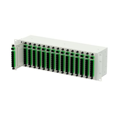 16 emplacements sous-étagère de type cassette standard pour le réseau dans le boîtier des racks FTTH