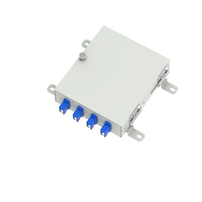 Boîte de terminaux de fibres optiques 4 cœurs SC UPC Type pour la distribution de fibres FTTH en réseau 5